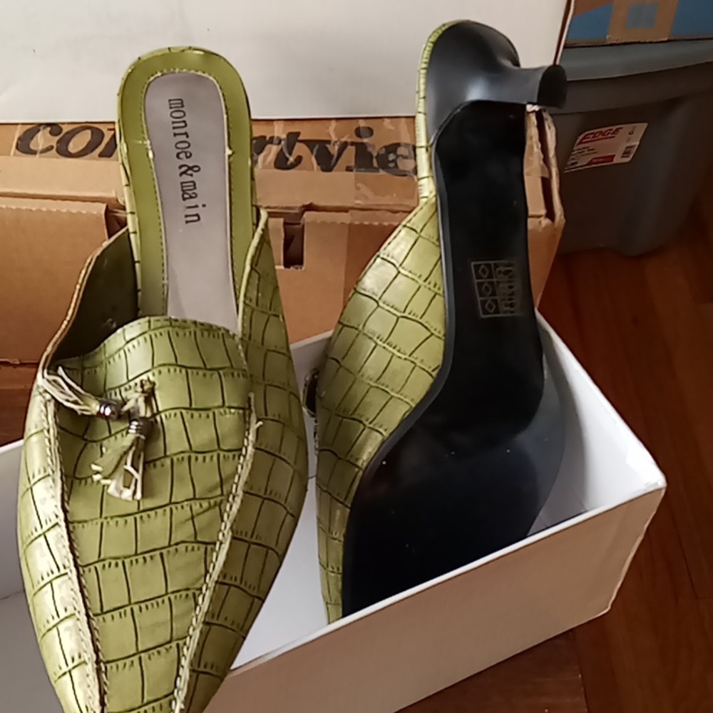 One pair of shoes lime green size 11 slides